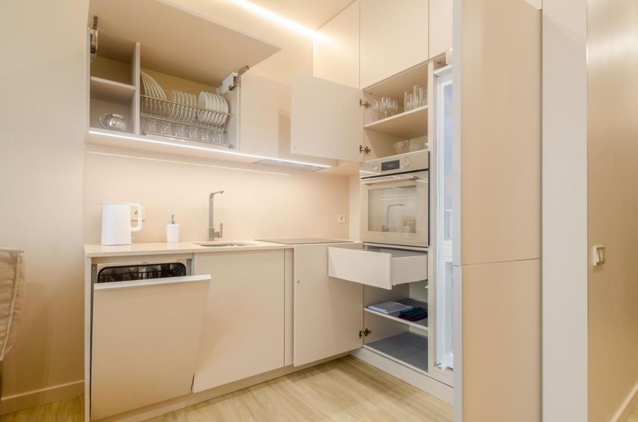 Petrovdom 85-141-122-38 Apartments In The Rc "French Quarter" Kiev Ngoại thất bức ảnh