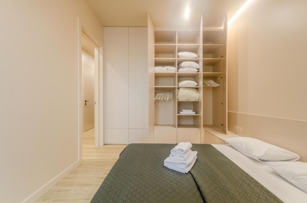 Petrovdom 85-141-122-38 Apartments In The Rc "French Quarter" Kiev Ngoại thất bức ảnh