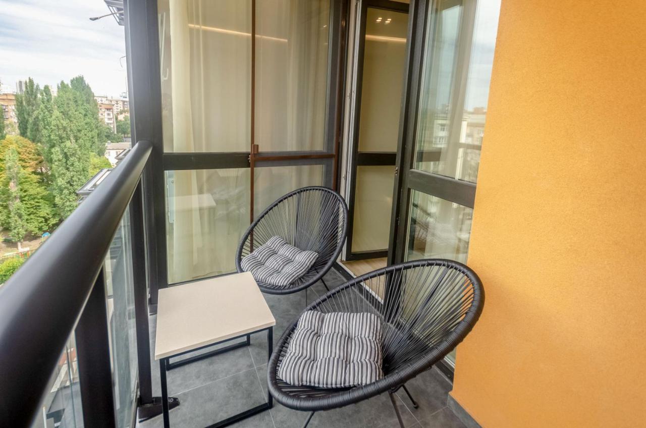 Petrovdom 85-141-122-38 Apartments In The Rc "French Quarter" Kiev Ngoại thất bức ảnh