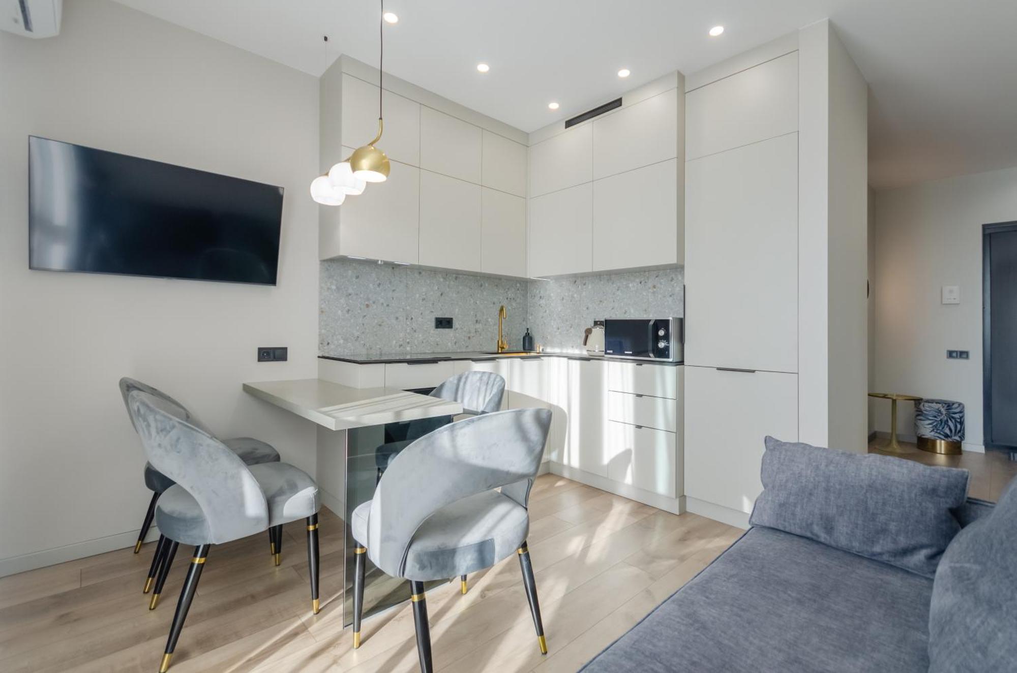 Petrovdom 85-141-122-38 Apartments In The Rc "French Quarter" Kiev Ngoại thất bức ảnh